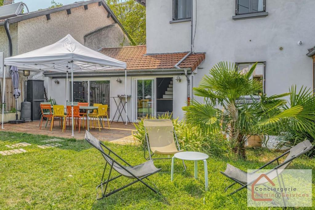 Maison A Lyon Parilly Avec Piscine, Jardin, Parking Prive & Proche Eurexpo Venissieux Luaran gambar